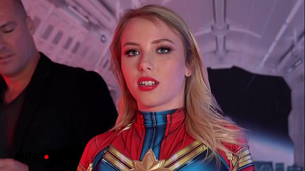 Amateur Boxxx – Dixie Lynn is a Teenage Captain Marvel
